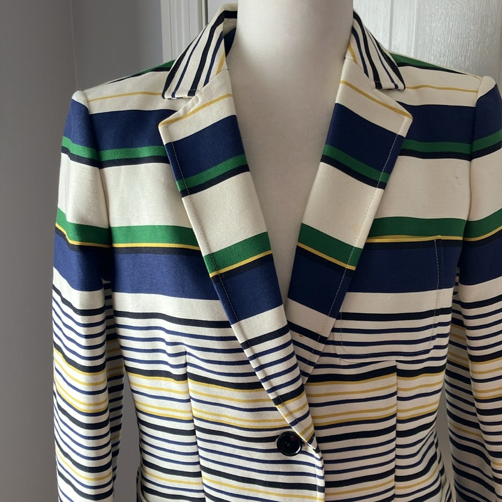 Colorful striped fitted Hilfiger blazer business casual office wear EUC 8 - Picture 2 of 12